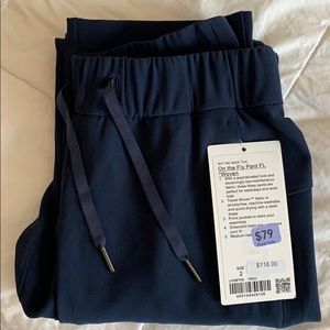 On the fly pant navy size 2 NWT